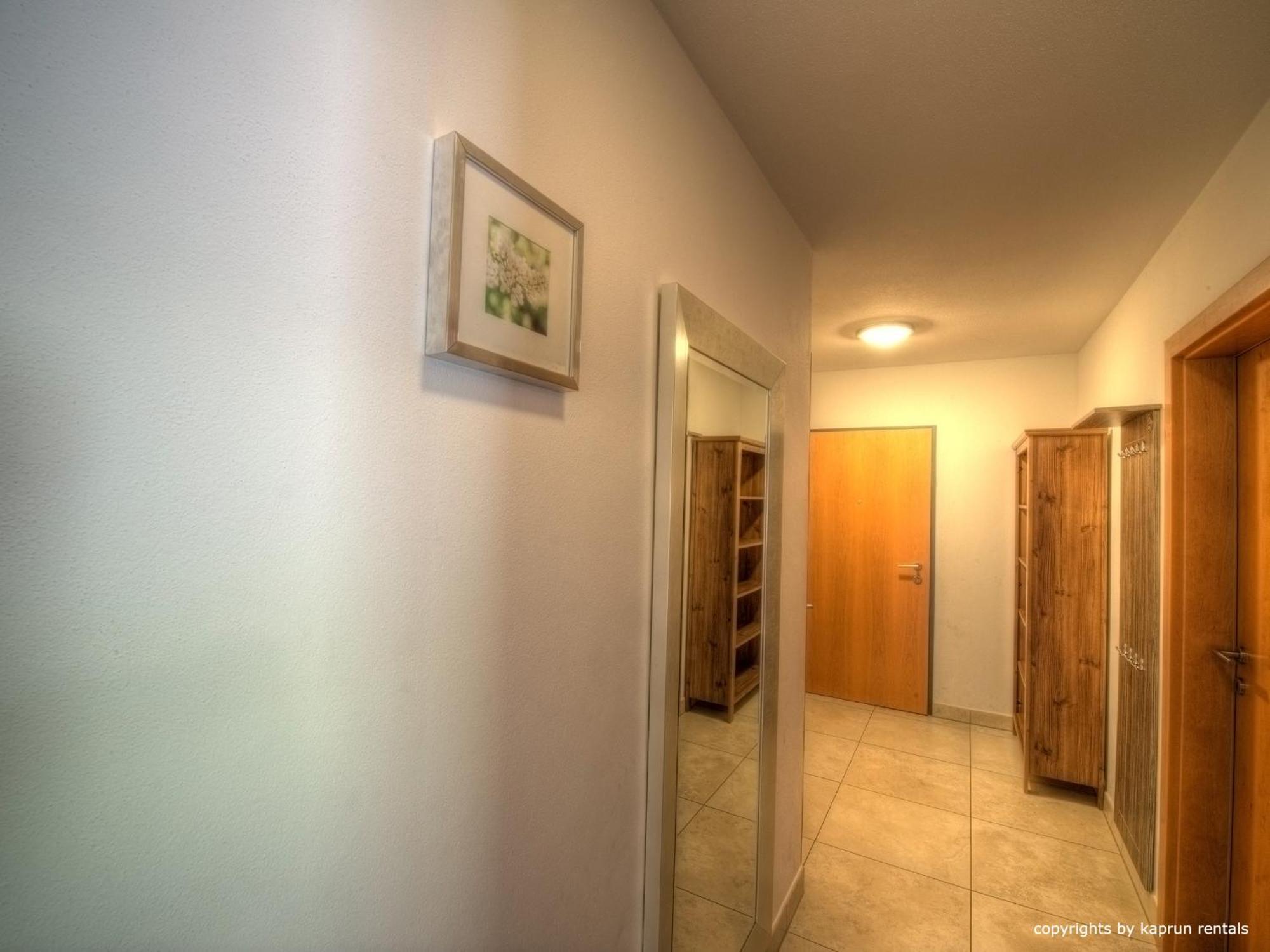Residenz An Der Burg By Kaprun Rentals Ruang foto